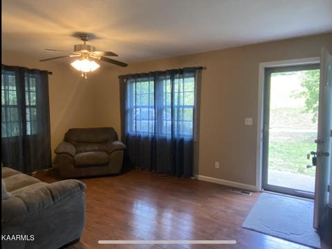 274 River Rd, Harrogate, TN 37752 photo 3