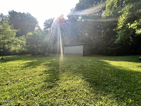 2240 Pleasant Ridge Rd, Talbott, TN 37877 photo 2