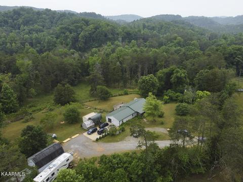 9236 Brock Rd, Knoxville, TN 37938