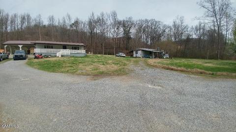 6953 Knoxville Hwy, Oliver Springs, TN 37840