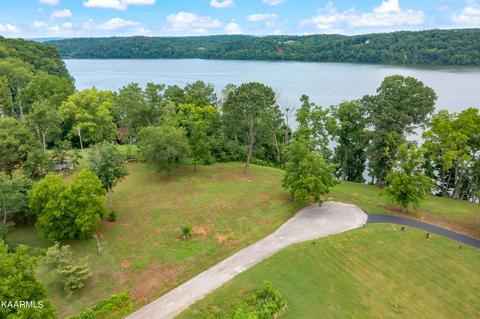 Deer Lane, Kingston, TN 37763