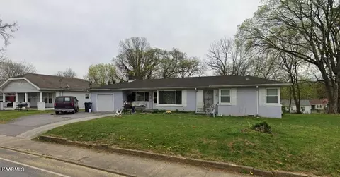 4236 Holston Dr, Knoxville, TN 37914