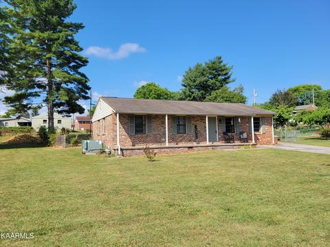309 Barbara Ln, Maryville, TN 37803