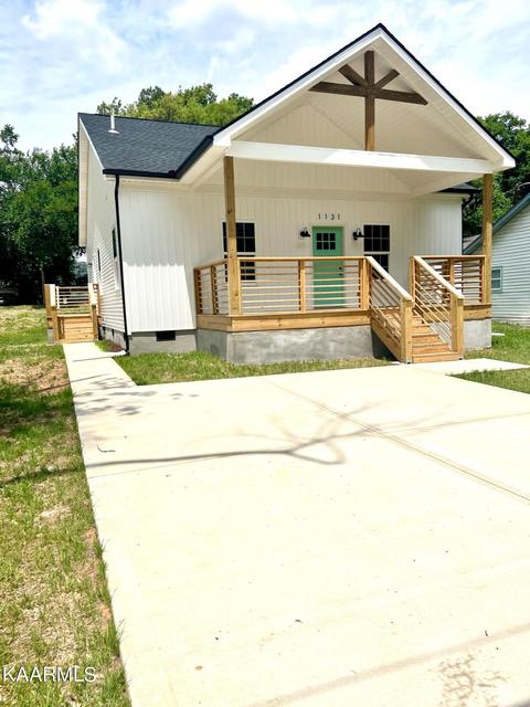 1131 Massachusetts Ave, Knoxville, TN 37921