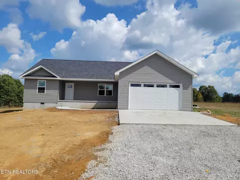 508 Stone Cliff Ln, Jamestown, TN 38556