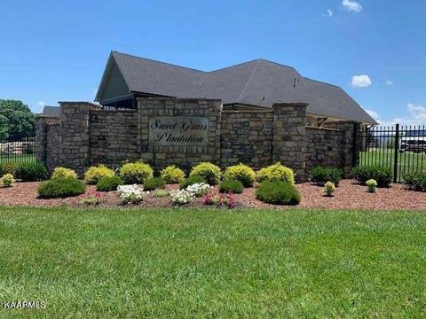 3371 Old Plantation Way, Maryville, TN 37804