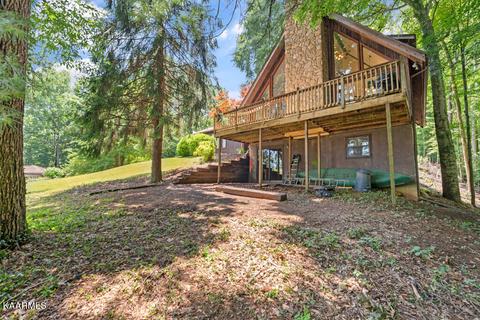 102 Trevecca Ln, Oak Ridge, TN 37830