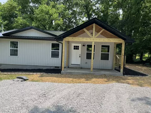 610 E Harper Johnson Dr, Athens, TN 37303