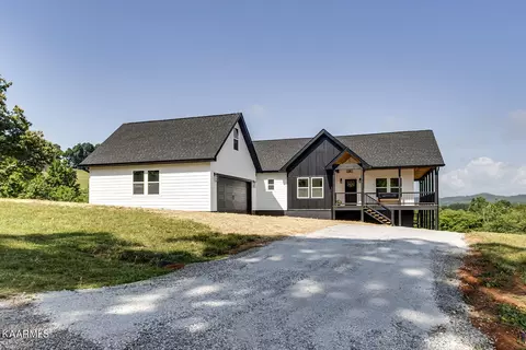 385 Espalier Dr, Decatur, TN 37322