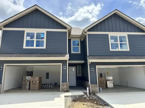1615 Mountain Quail Cir, Maryville, TN 37801