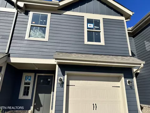 1215 Mountain Quail Cir, Maryville, TN 37801