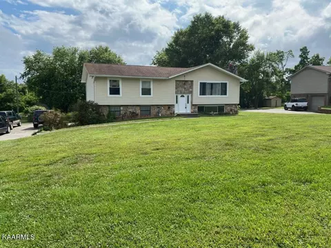 3037 Staffordshire Blvd, Powell, TN 37849