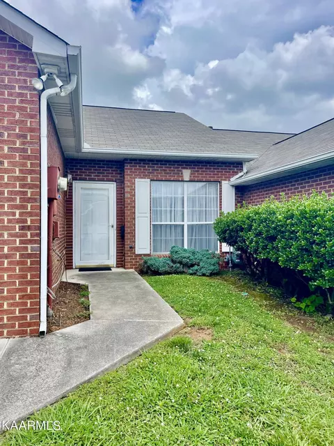 4423 Broadmeadow Way, Knoxville, TN 37912