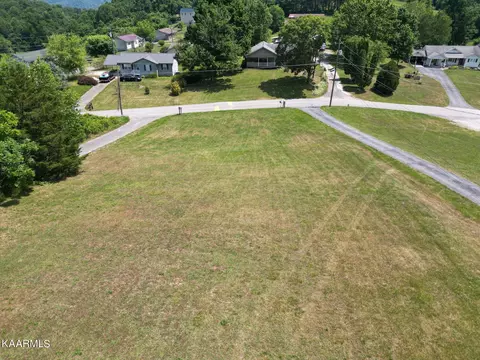 Ridgecrest Rd, Luttrell, TN 37779