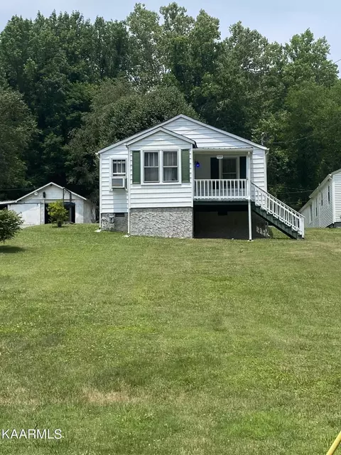 559 Keylon Dr, Harriman, TN 37748