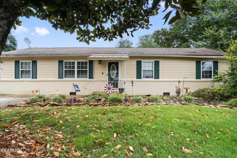 620 Worcester Rd, Knoxville, TN 37934