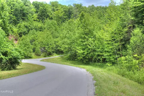 712 Russell Brothers Road, Sharps Chapel, TN 37866