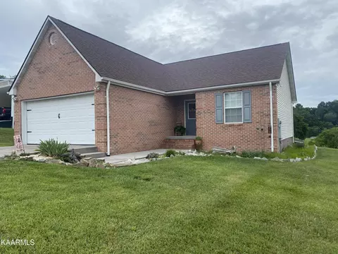 184 Tasha Ln, Tazewell, TN 37879