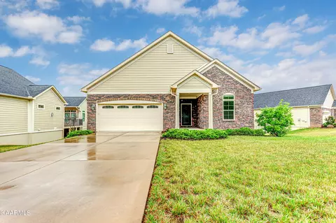 1007 Pryse Farm Blvd, Knoxville, TN 37934