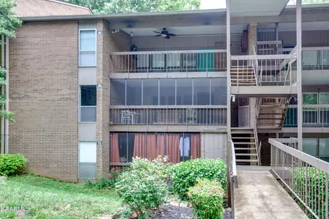 8514 Madrid Ct #80, Knoxville, TN 37923