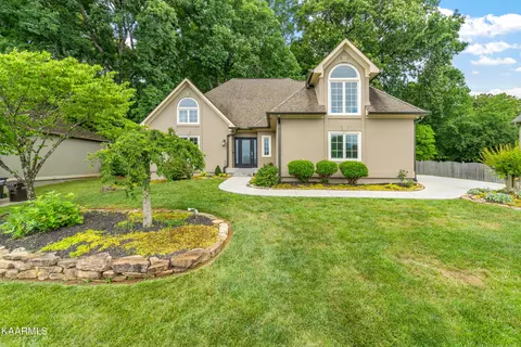 1517 Barley Cir, Knoxville, TN 37922