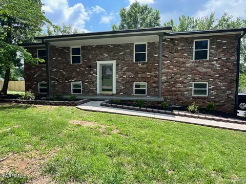 10924 Dineen Dr, Knoxville, TN 37934