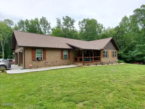 189 Jane Phillips Rd, Oneida, TN 37841