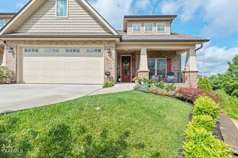 13060 Hampshire Bay Ln, Knoxville, TN 37934