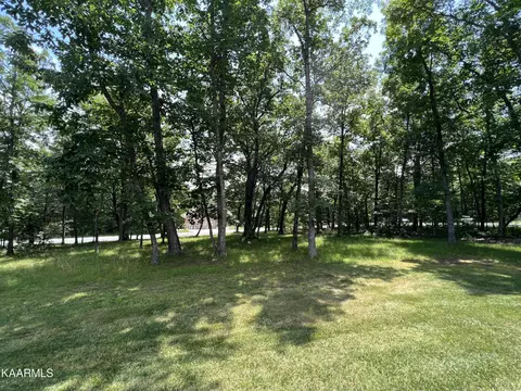 105 Abbey Pl, Fairfield Glade, TN 38558
