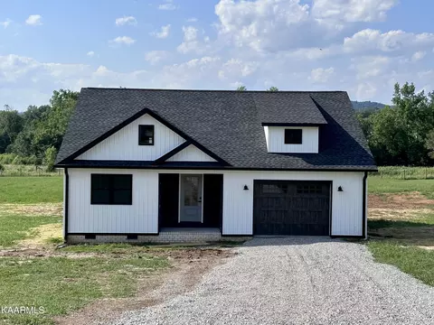 180 Bethlehem Rd, Livingston, TN 38570