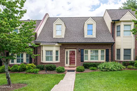 414 Denton Ct, Knoxville, TN 37923