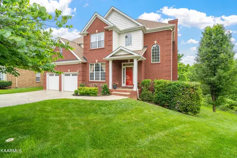 12605 Hunters Creek Ln, Knoxville, TN 37922