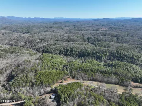 Raper Rd, Farner, TN 37333