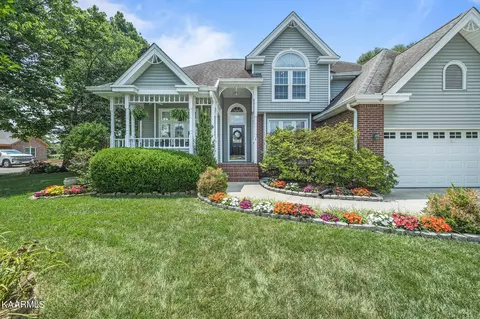 1371 Ivy Ln, Cookeville, TN 38501