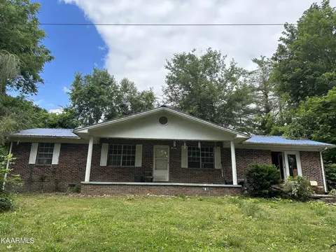 165 Bob Wright Rd, Maynardville, TN 37807