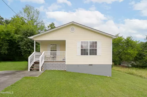 406 SW Plaza St, Knoxville, TN 37920