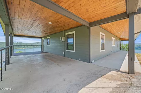 225 Roberts Loop, Celina, TN 38551 photo 36