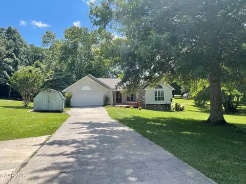 940 Pigeon Ridge Rd, Crossville, TN 38555