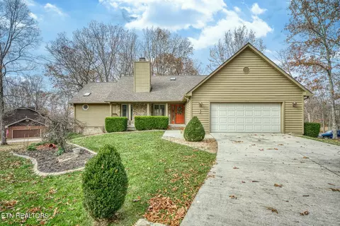 138 Lisa Ln, Crossville, TN 38558