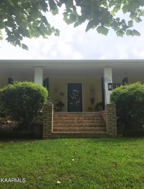 571 Belcher Gap Rd, Madisonville, TN 37354