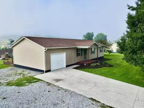 149 Helen Ln, Tazewell, TN 37879
