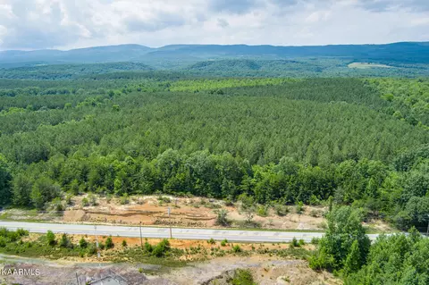 317 Ac Airport Rd, Rockwood, TN 37854