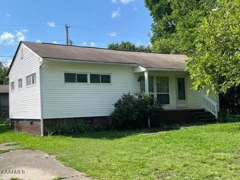 2431 King St, Maryville, TN 37804
