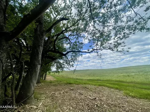 2 Clark Road, Rutledge, TN 37861