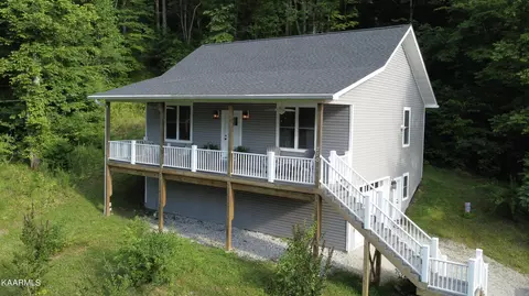 270 E Norris Point Rd, La Follette, TN 37766