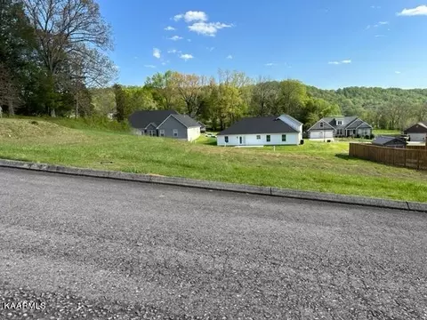 7252 Bethesda Springs Way, Corryton, TN 37721