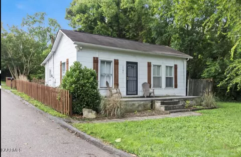 119 SW Drinnen Ave, Knoxville, TN 37920