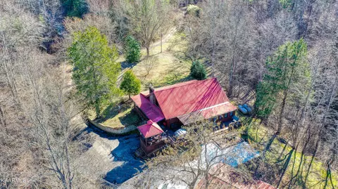 387 Cooper Rd, Vonore, TN 37885