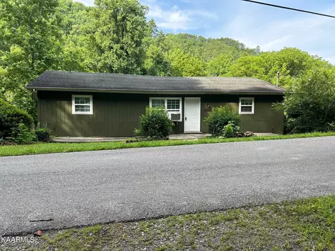 152 Rafter Road Rd, Tellico Plains, TN 37385