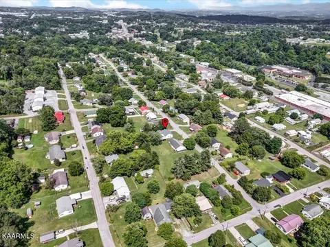 313 Juniper St, Greeneville, TN 37745 photo 30